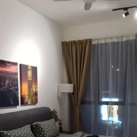Sky Trees Netflix And Facilities At Bukit Indah Apartment Johor Bahru Exterior photo