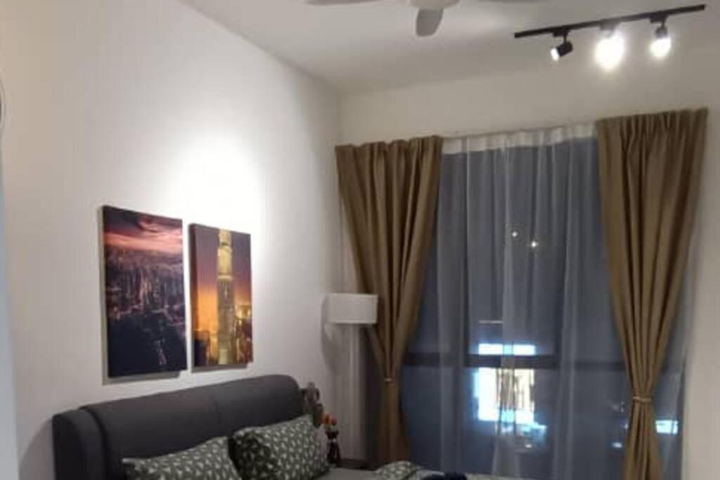 Apartment Sky Trees Netflix And Facilities At Bukit Indah