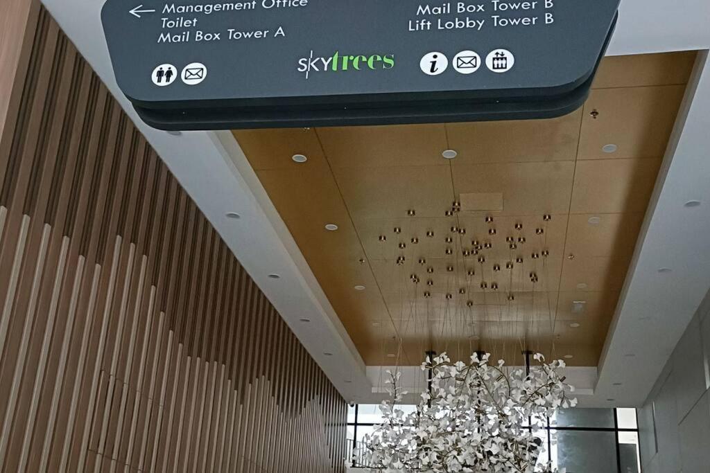 Sky Trees Netflix And Facilities At Bukit Indah